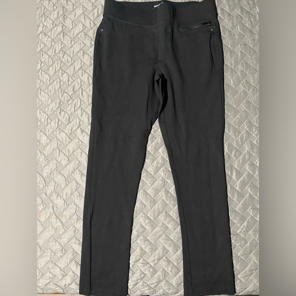 DKNY pull on legging